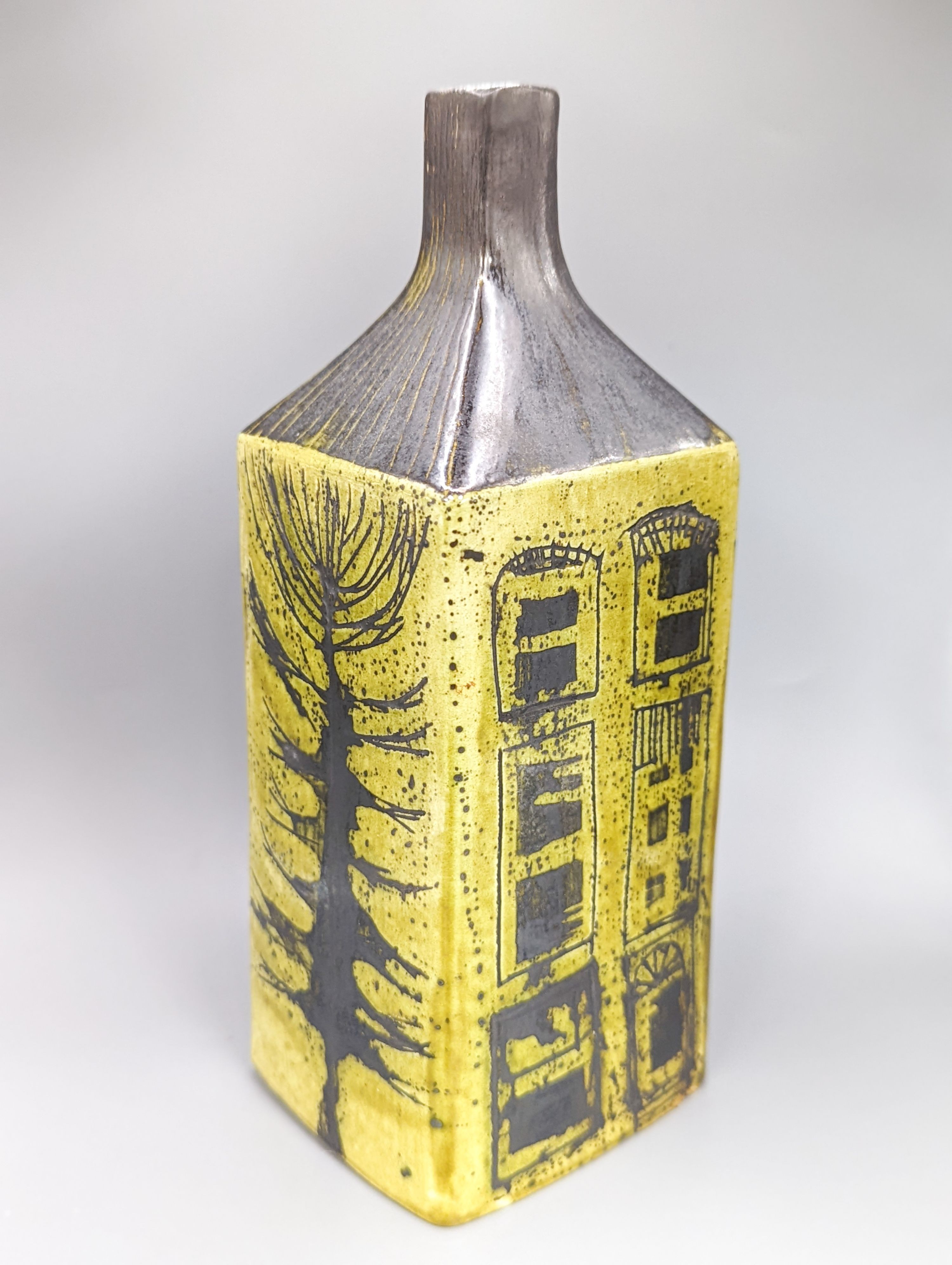 Ann Wynn Reeves and Ken Clark. A pottery townhouse pastille burner, height 20cm